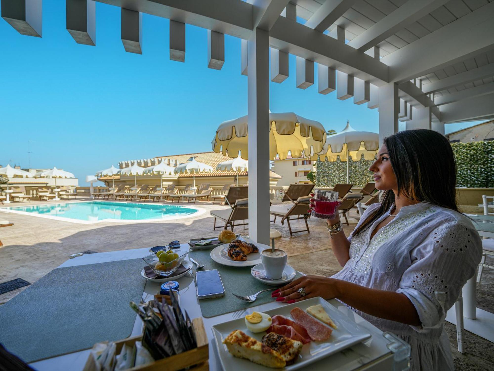 Sui Generis Tropea Luxury Rooms 外观 照片