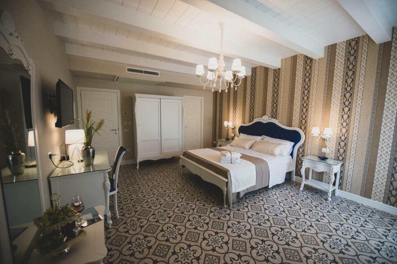 Sui Generis Tropea Luxury Rooms 外观 照片
