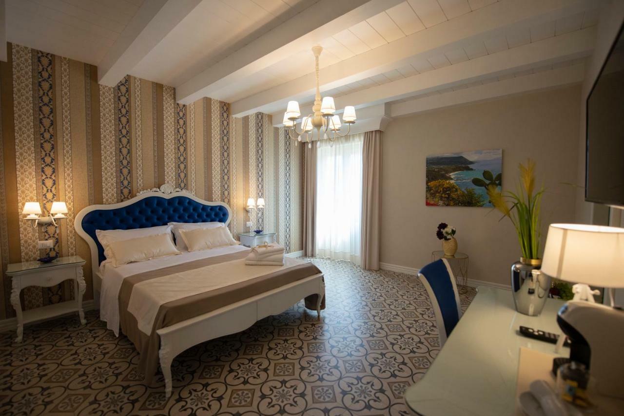 Sui Generis Tropea Luxury Rooms 外观 照片