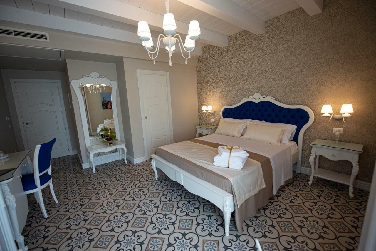 Sui Generis Tropea Luxury Rooms 外观 照片