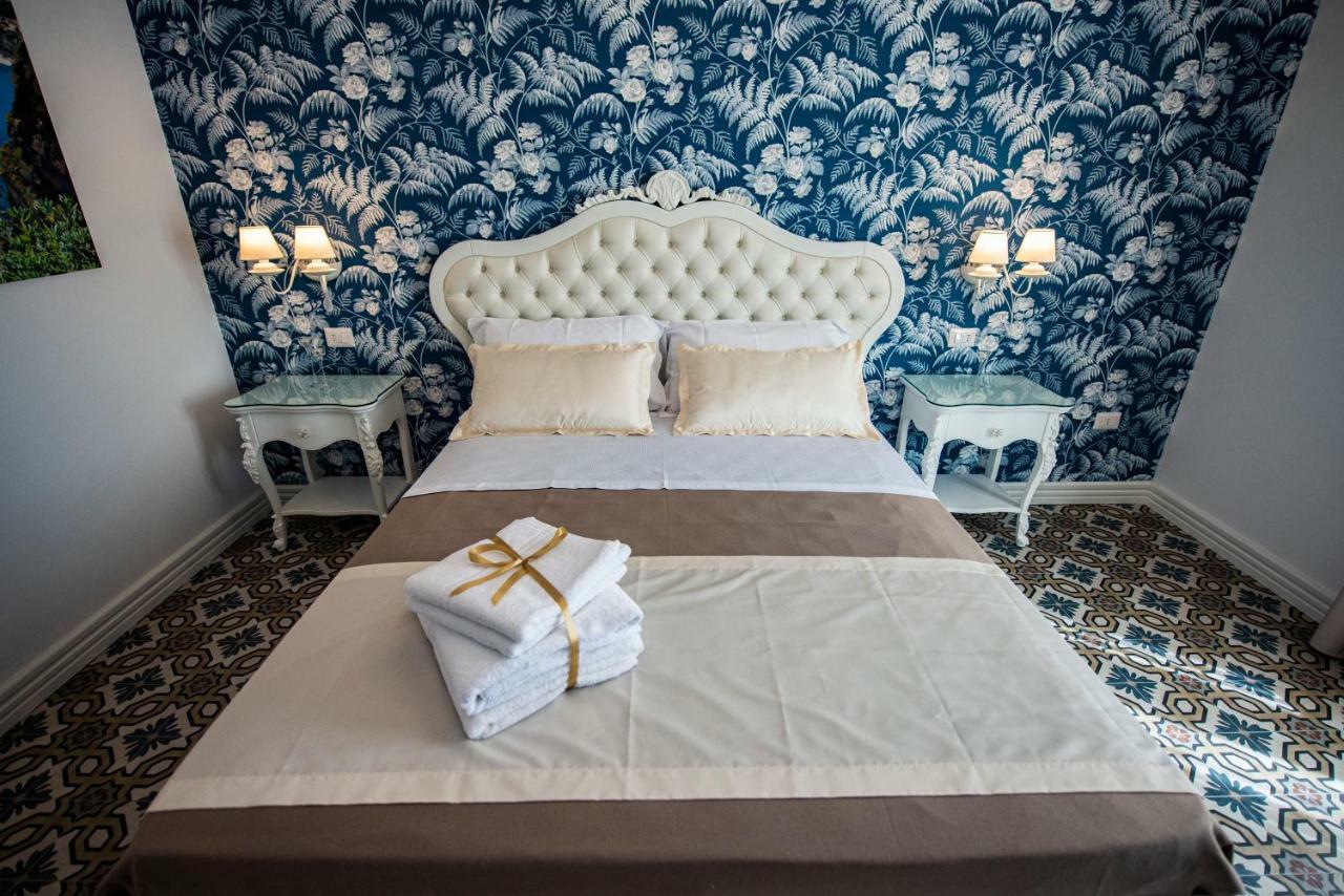 Sui Generis Tropea Luxury Rooms 外观 照片