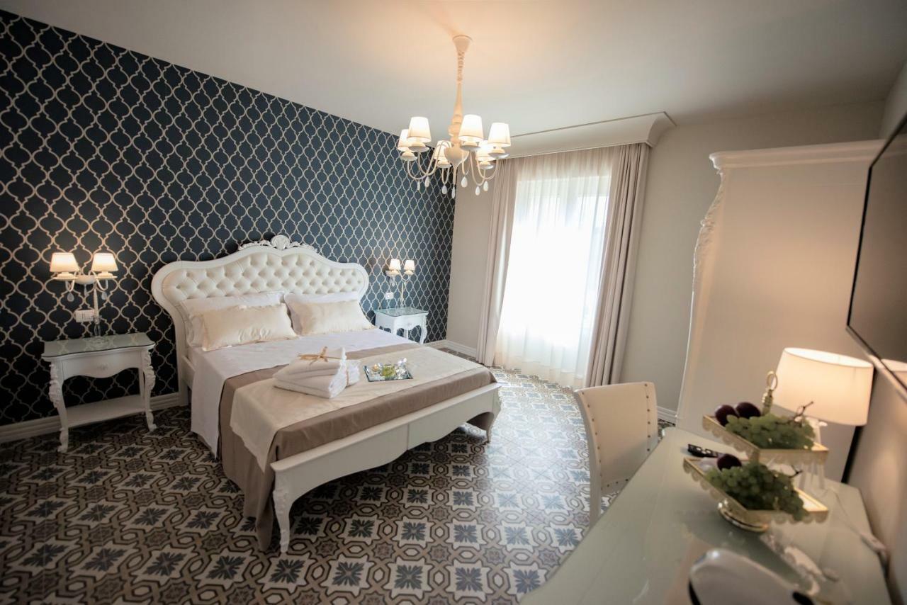 Sui Generis Tropea Luxury Rooms 外观 照片