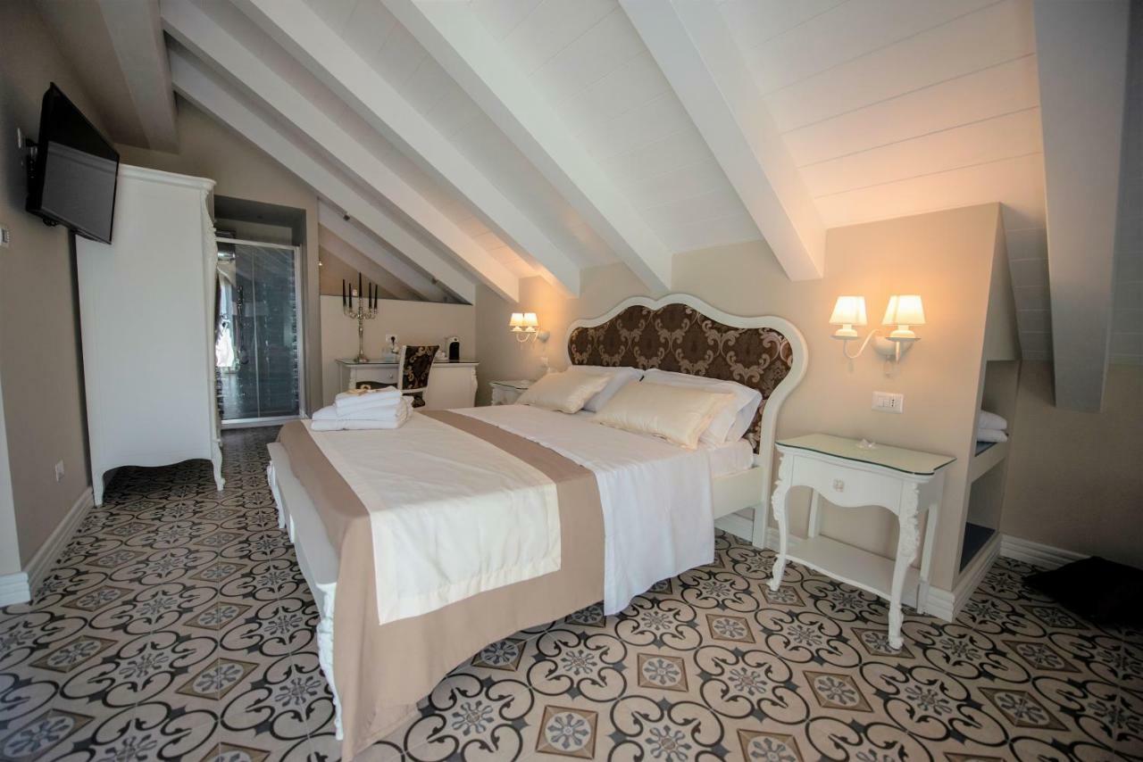 Sui Generis Tropea Luxury Rooms 外观 照片